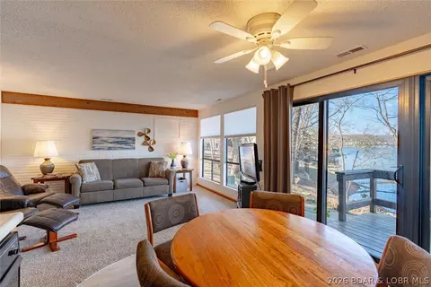 178 Lone Oak Pt #3, Sunrise Beach, MO 65079