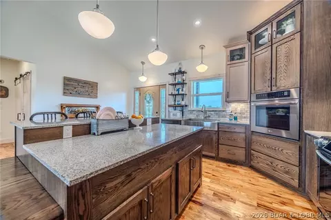 Kitchen - 367 Hwy Mm, Eldon, MO 65026 photo 4 of 6