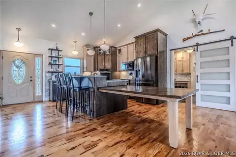 Kitchen - 367 Hwy Mm, Eldon, MO 65026 photo 5 of 6