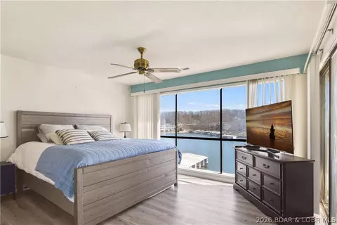 405 Barba Le Ln #4D, Lake Ozark, MO 65049