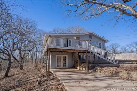 219 Indian Park Rd, Sunrise Beach, MO 65079