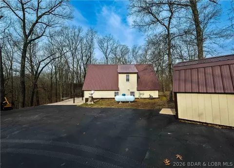 Exterior - 31048 Broken Circle Rd, Stover, MO 65078 photo 13 of 15