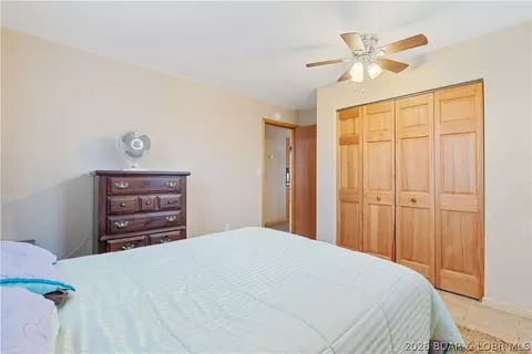 Bedroom - 31048 Broken Circle Rd, Stover, MO 65078 photo 2 of 7