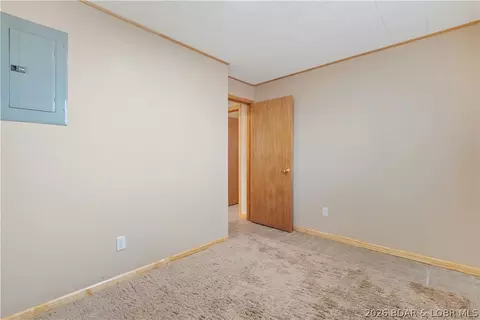 Bedroom - 31048 Broken Circle Rd, Stover, MO 65078 photo 3 of 7