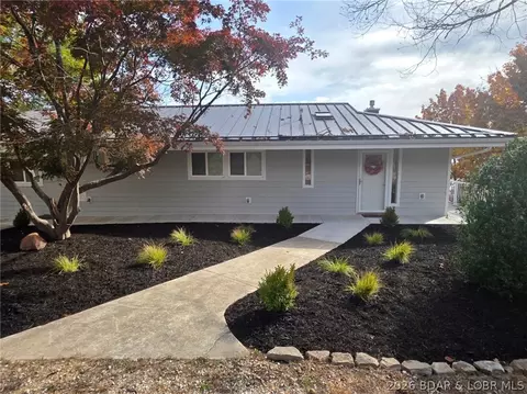 41 Island View Rd, Eldon, MO 65026