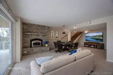 Living - 41 Island View Rd, Eldon, MO 65026 photo 2 of 6
