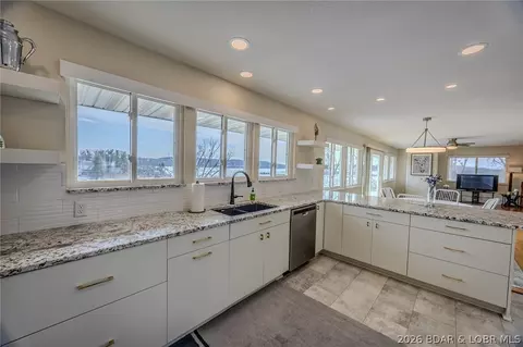 Kitchen - 41 Island View Rd, Eldon, MO 65026 photo 3 of 6