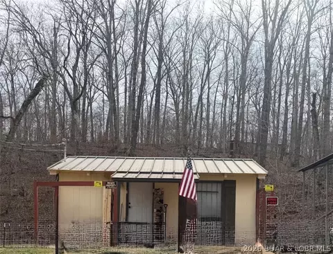 33616 Ray Rd, Stover, MO 65078