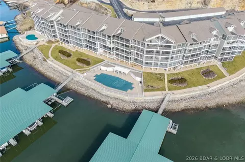 140 Windgate Dr #2A, Sunrise Beach, MO 65079