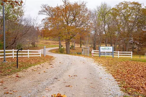 Emerald Hills Drive, Edwards, MO 65326 photo 11