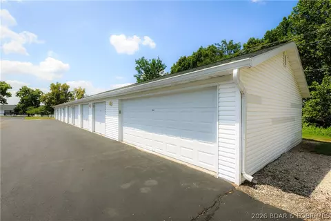 Exterior - 601 Park Place Dr #1A, Kaiser, MO 65047 photo 9 of 20