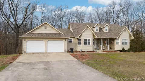 65 Cricket Ln, Linn Creek, MO 65052