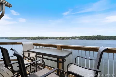 1481 Ledges Dr #1047, Osage Beach, MO 65065