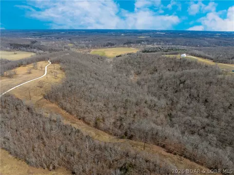 24 Ac Weber Farm Rd, Montreal, MO 65591
