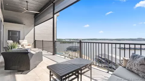182 Havens Place Dr #5G, Lake Ozark, MO 65049