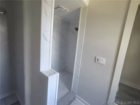 Bath - 1105 Lay Ave, Warsaw, MO 65355 photo 7 of 10