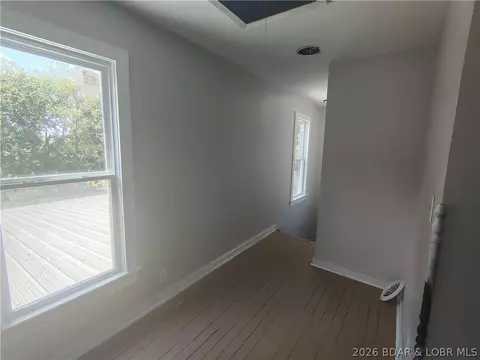 Entry Way - 1105 Lay Ave, Warsaw, MO 65355 photo 8 of 12