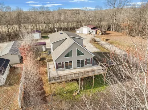 16100 Channel Ln, Henley, MO 65040