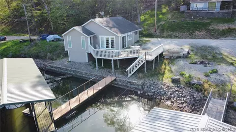 1145 Camp Branch Rd, Sunrise Beach, MO 65079