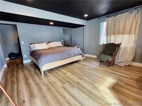 876 Malibu Rd, Osage Beach, MO 65065