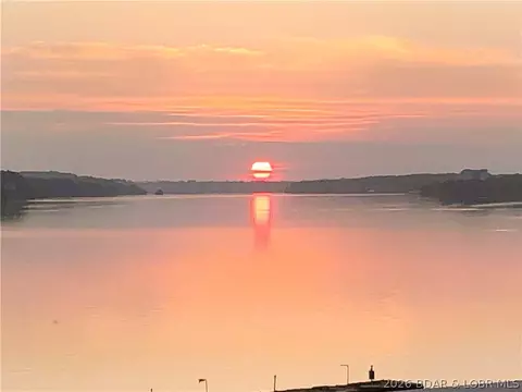 70 Sunrise Ridge Dr #633, Sunrise Beach, MO 65079