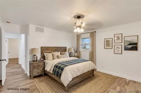 Bedroom - 107 Lynn Ave, Eldon, MO 65026 photo 1 of 6