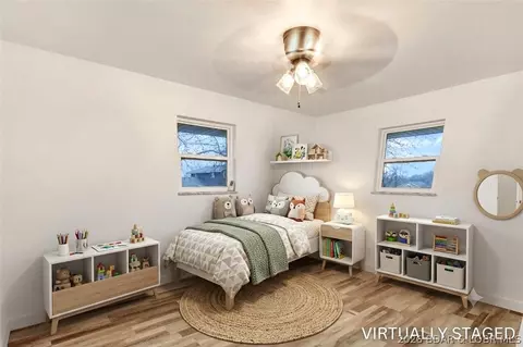 Bedroom - 107 Lynn Ave, Eldon, MO 65026 photo 3 of 6