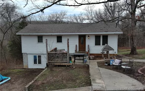 985 Grace Dr, Eldon, MO 65026