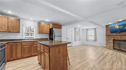 Other - 1718 S Aurora St, Eldon, MO 65026 photo 2 of 16