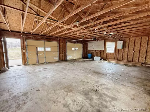 27 Russell Loop, Brumley, MO 65017 photo 12