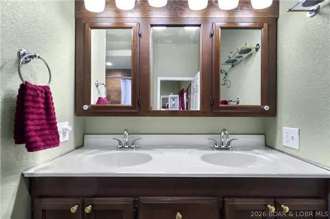 Bath - 411 Valley Spring Rd, Camdenton, MO 65020 photo 2 of 2