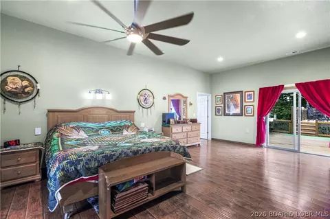 Bedroom - 411 Valley Spring Rd, Camdenton, MO 65020 photo 5 of 6