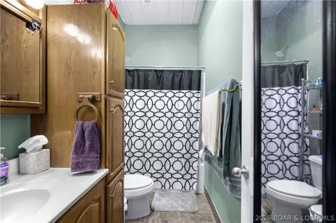 Bath - 411 Valley Spring Rd, Camdenton, MO 65020 photo 1 of 2