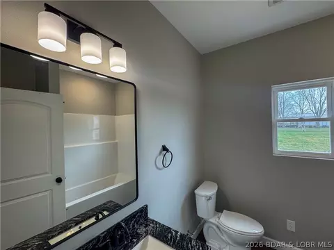 Bath - 135 Mcdonald Ave, Versailles, MO 65084 photo 5 of 8