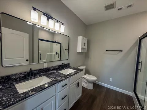 Bath - 135 Mcdonald Ave, Versailles, MO 65084 photo 1 of 8