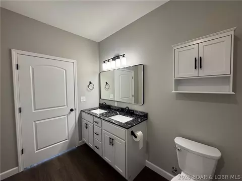Bath - 135 Mcdonald Ave, Versailles, MO 65084 photo 2 of 8