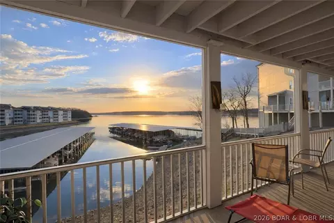 404 Regatta Bay Cir #1C, Lake Ozark, MO 65049