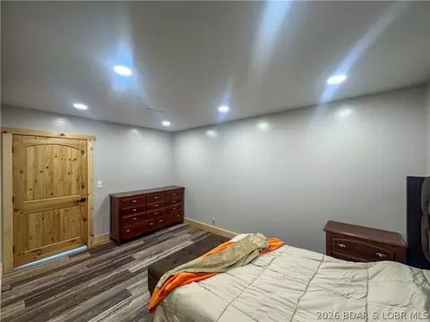 Bedroom - 19655 Inlet Rd, Versailles, MO 65084 photo 7 of 9