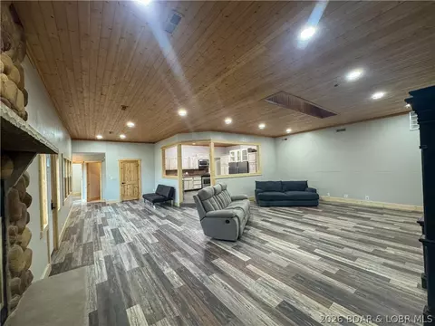 Living - 19655 Inlet Rd, Versailles, MO 65084 photo 9 of 9