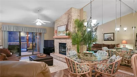611 Lazy Days Rd #W 11, Osage Beach, MO 65065