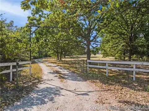 1268 Thousand Acres Rd, Montreal, MO 65591