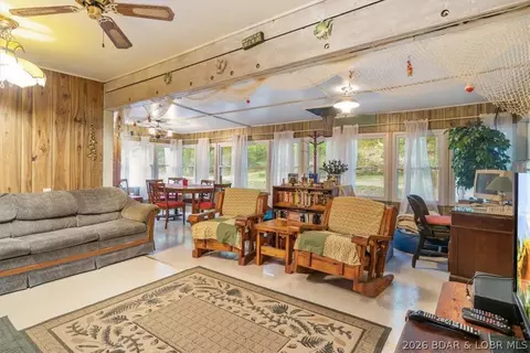 1060 Stoddard Ln, Edwards, MO 65326 photo 1