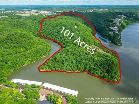 000 Burton Duenke Ln, Osage Beach, MO 65065