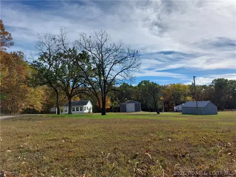 15563 Peach Tree Rd, Stover, MO 65078