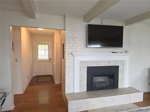 Entry Way - 336 Boot Cir, Camdenton, MO 65020 photo 1 of 1