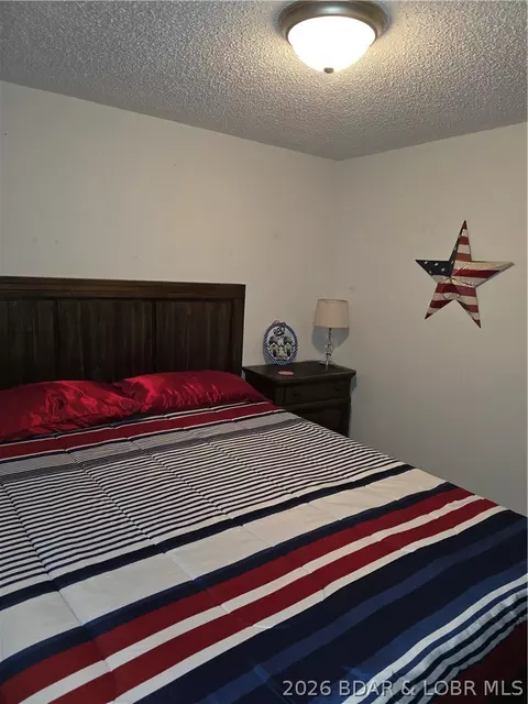 Bedroom - 336 Boot Cir, Camdenton, MO 65020 photo 9 of 13