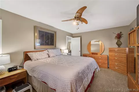 Bedroom - 264 Hwy D, Kaiser, MO 65047 photo 2 of 3