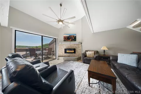 5940 Baydy Peak Rd #532, Osage Beach, MO 65065