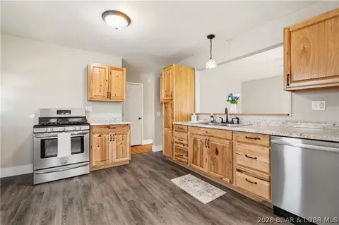Kitchen - 1598 Long Ln, Eldon, MO 65026 photo 1 of 3