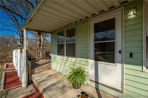 Exterior - 1598 Long Ln, Eldon, MO 65026 photo 2 of 7